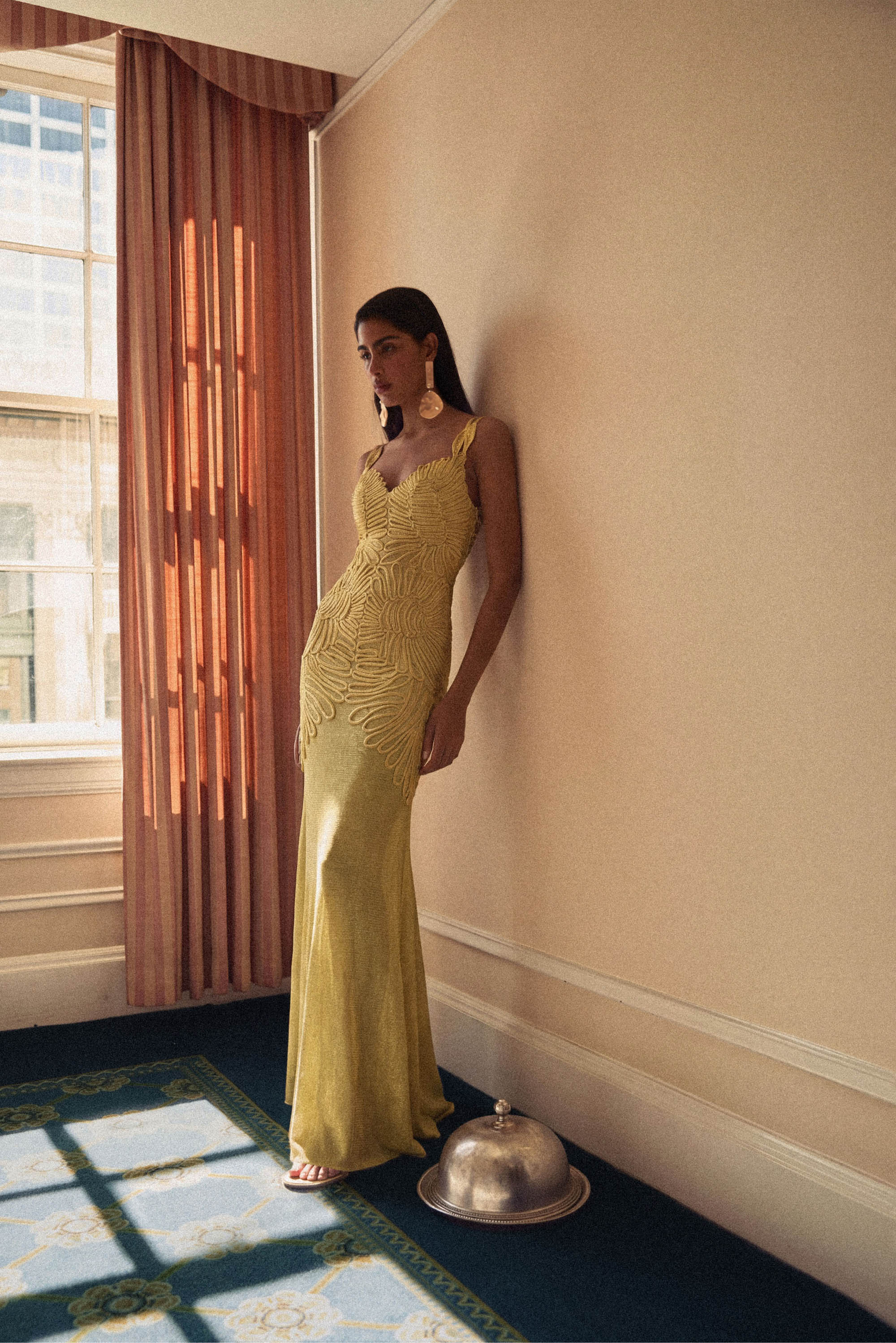 ANETTA GOWN - HONEY GOLD