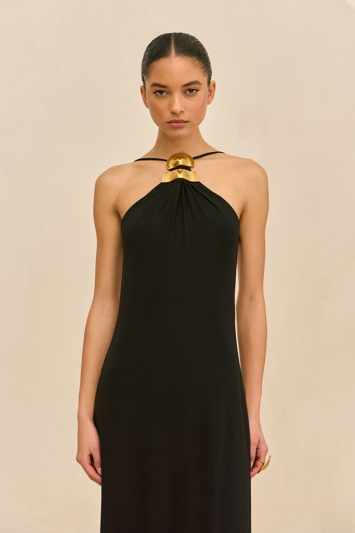 VAELA GOWN - BLACK