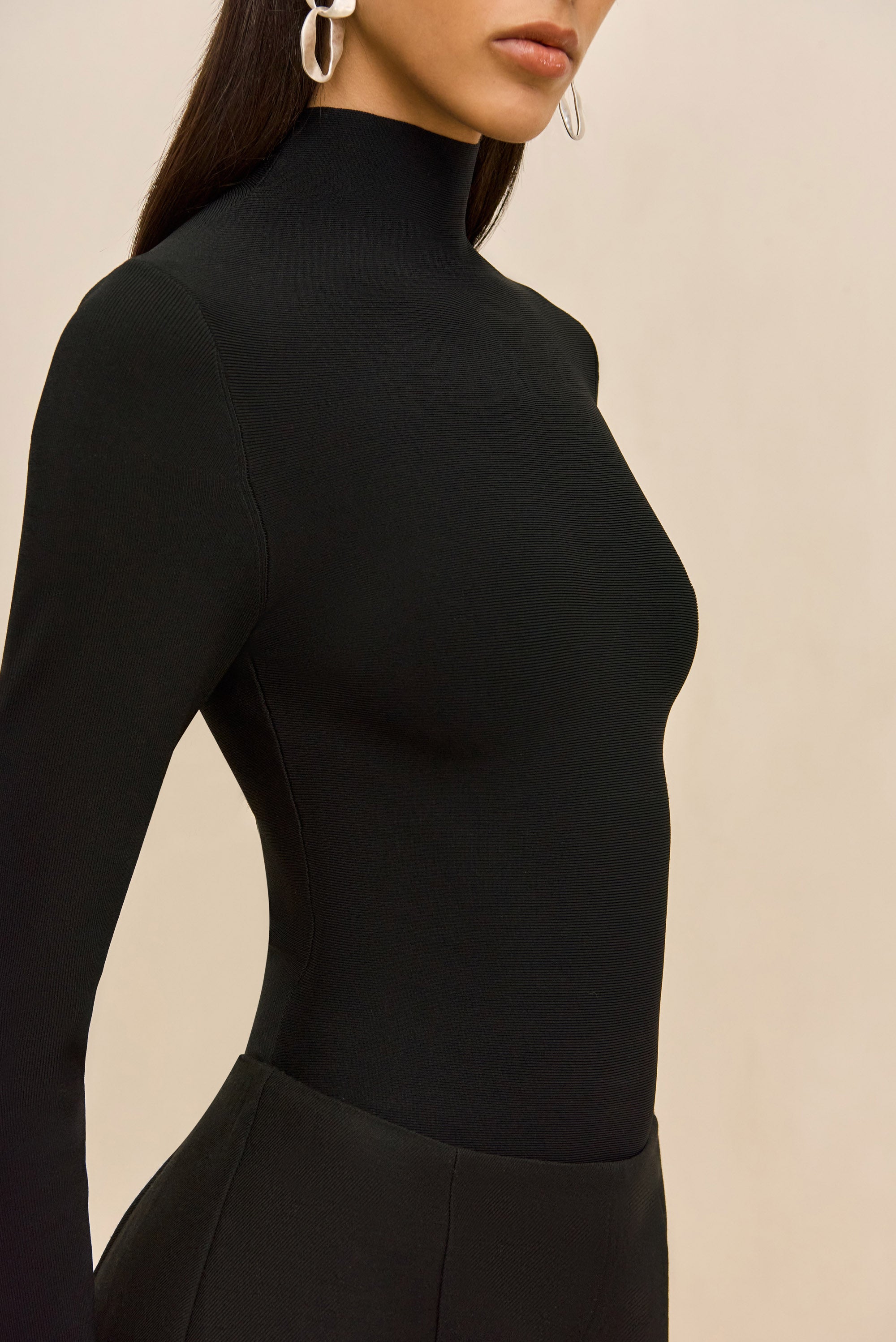 IZEL KNIT BODYSUIT - BLACK