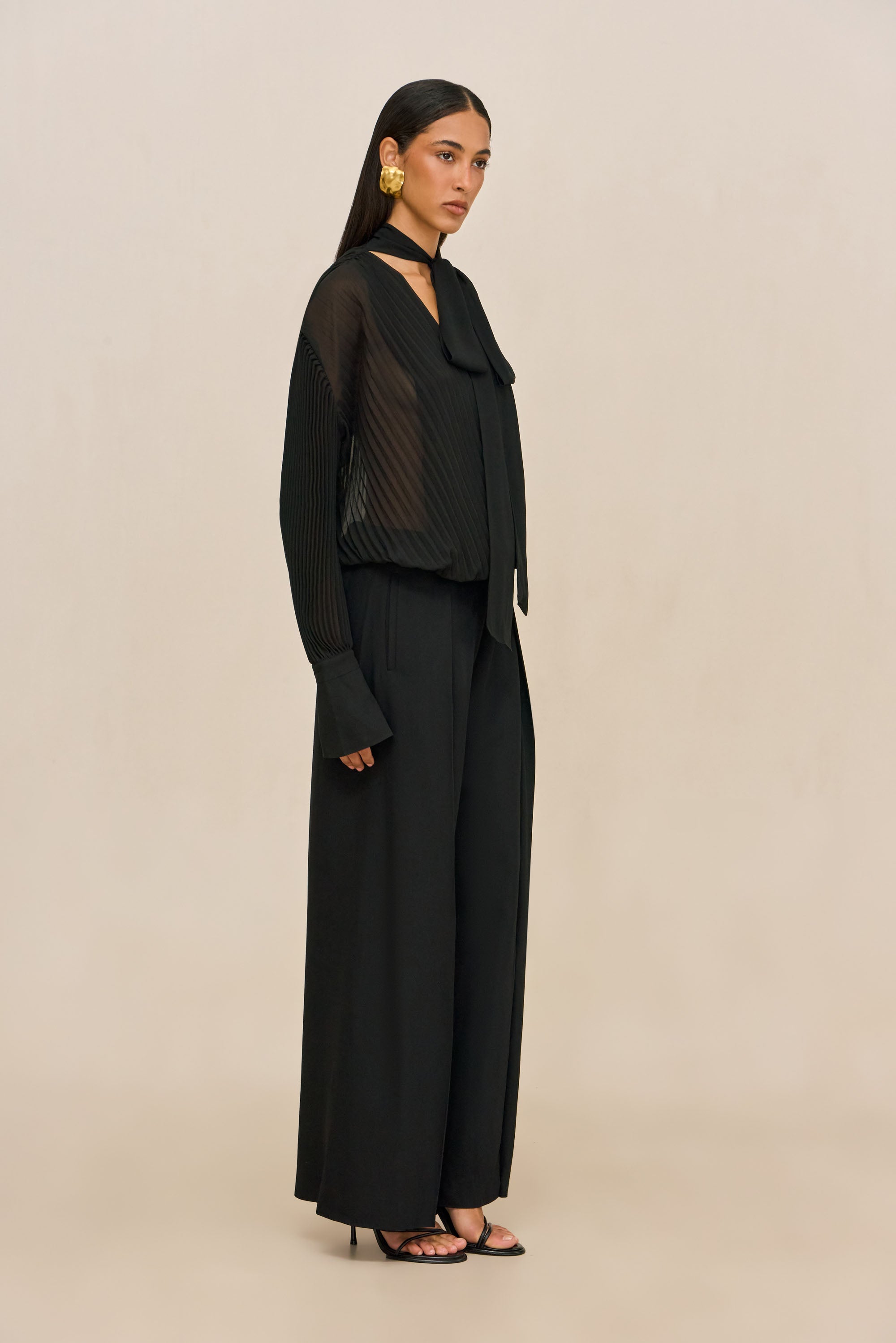 TANSY TOP - BLACK