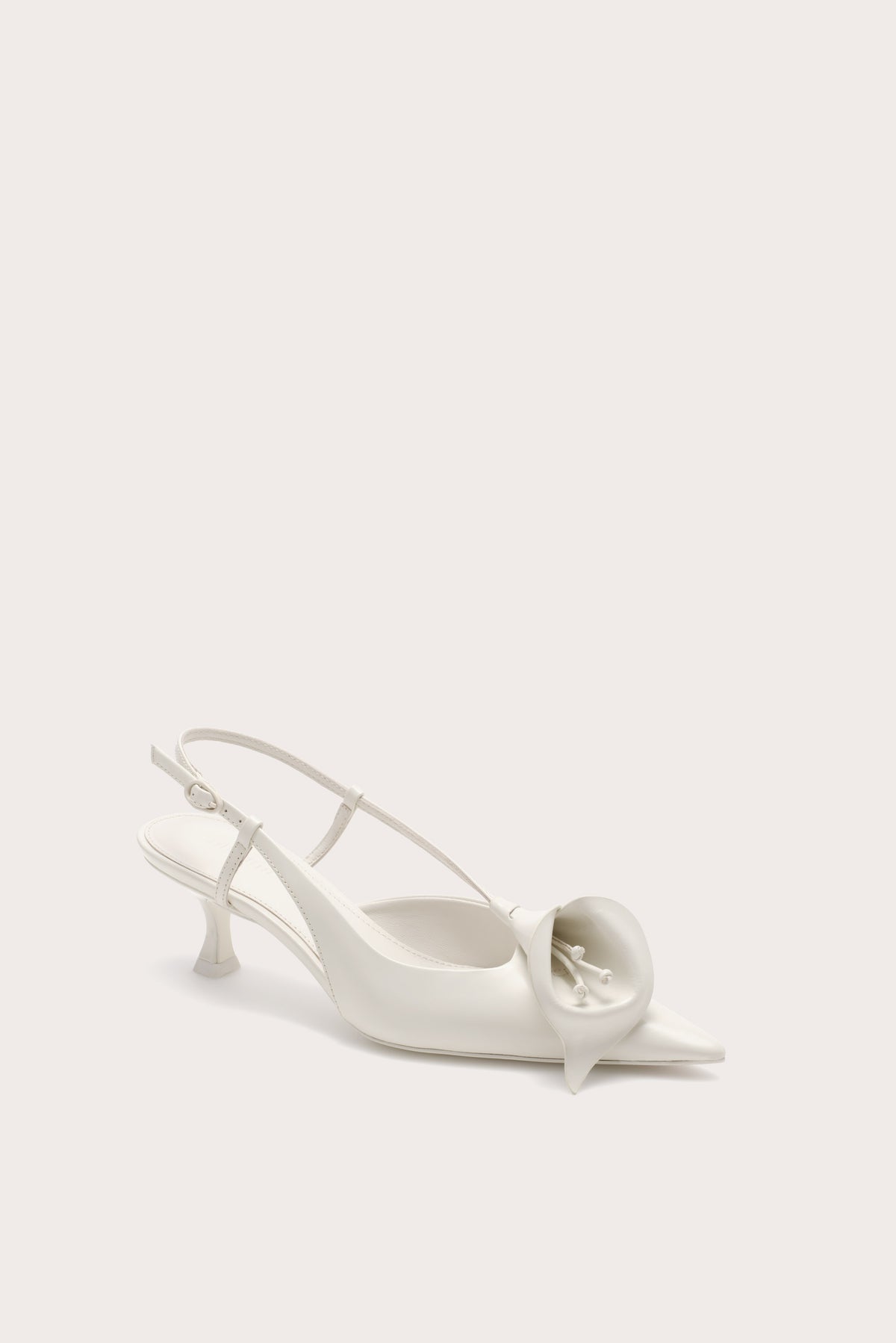 CALLA KITTEN PUMP - ANTIQUE WHITE
