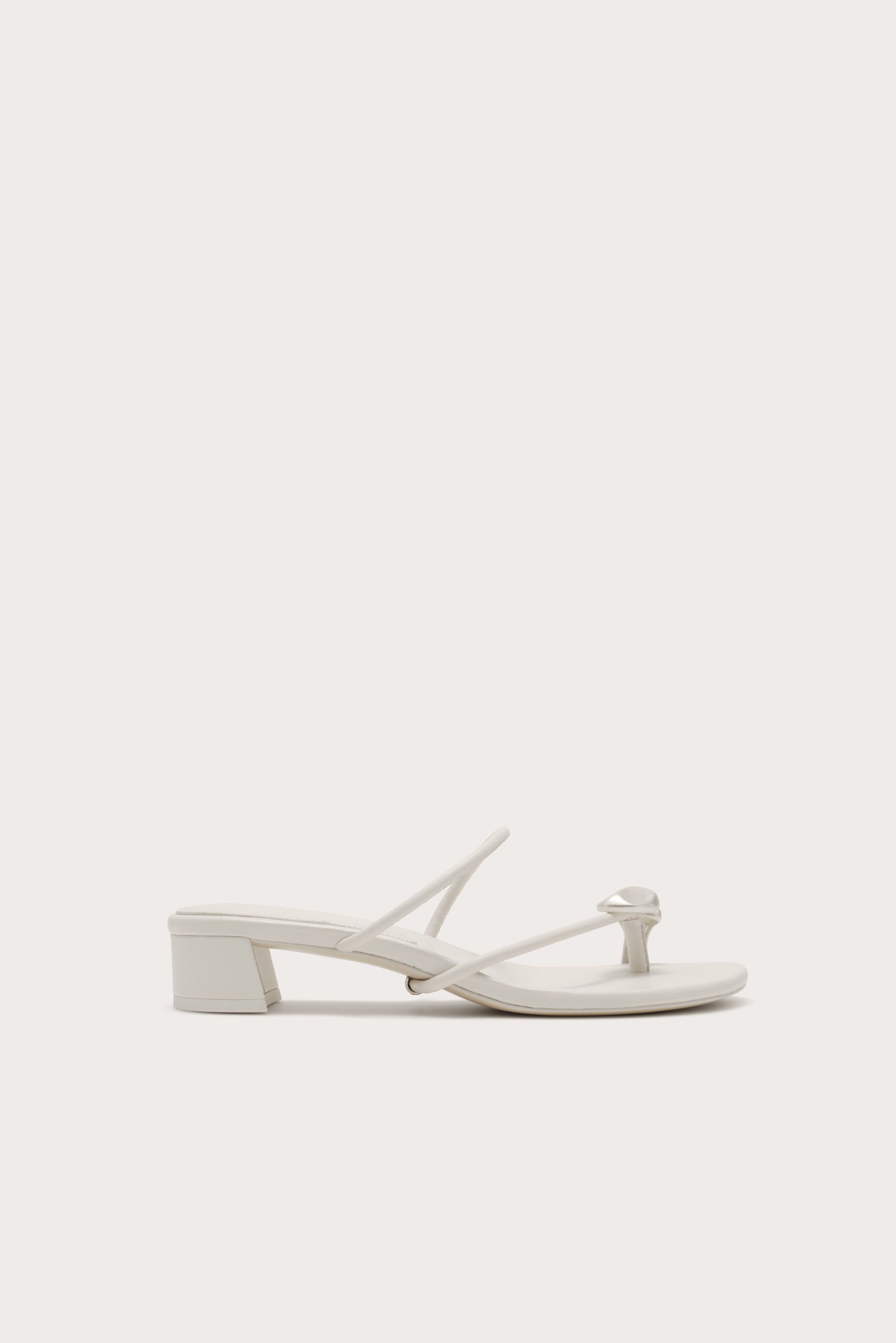 LUCA SANDAL - ANTIQUE WHITE