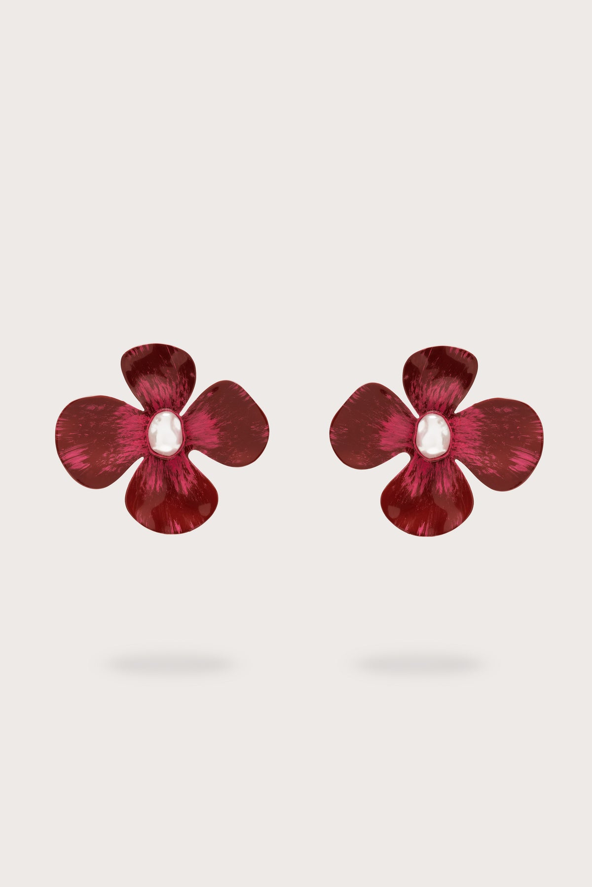 LUCKY EARRING - WINTER PLUM