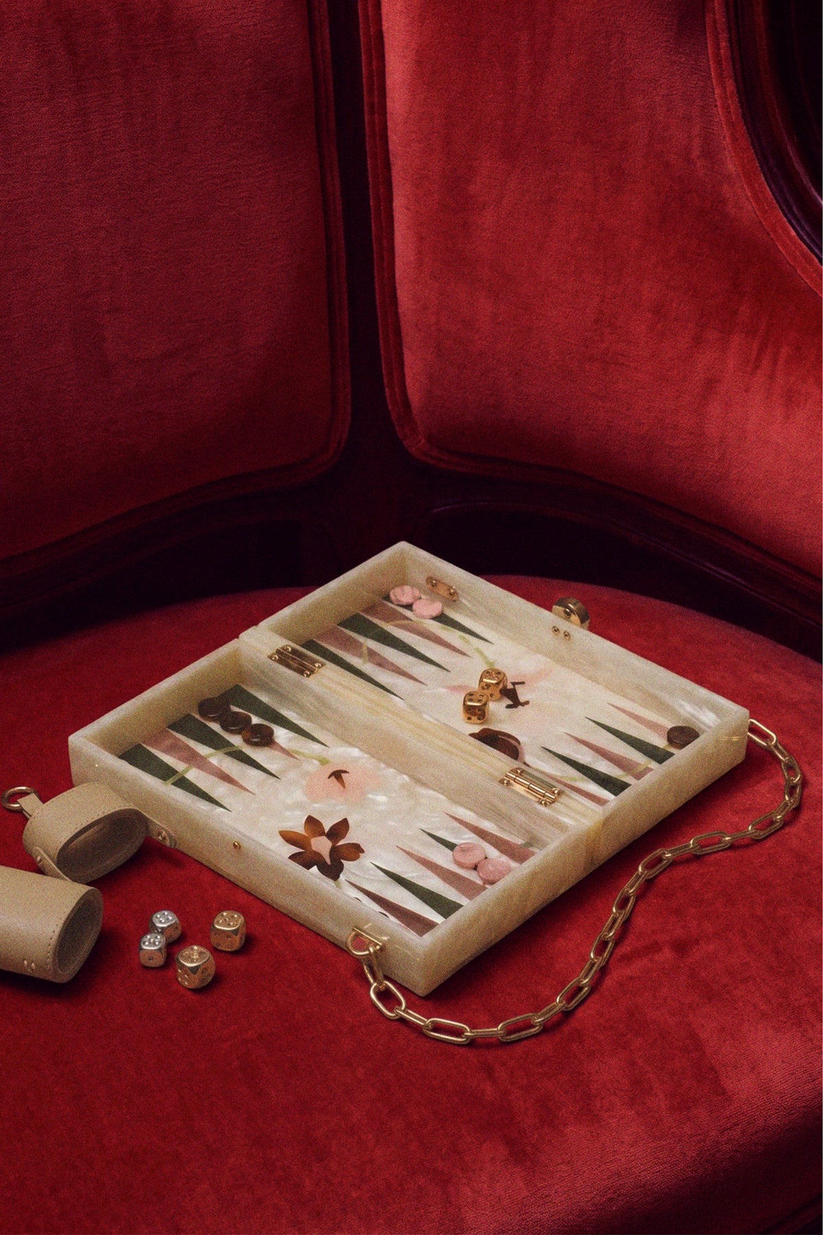 SHOP OBJETS D'ART ON cultgeia.com