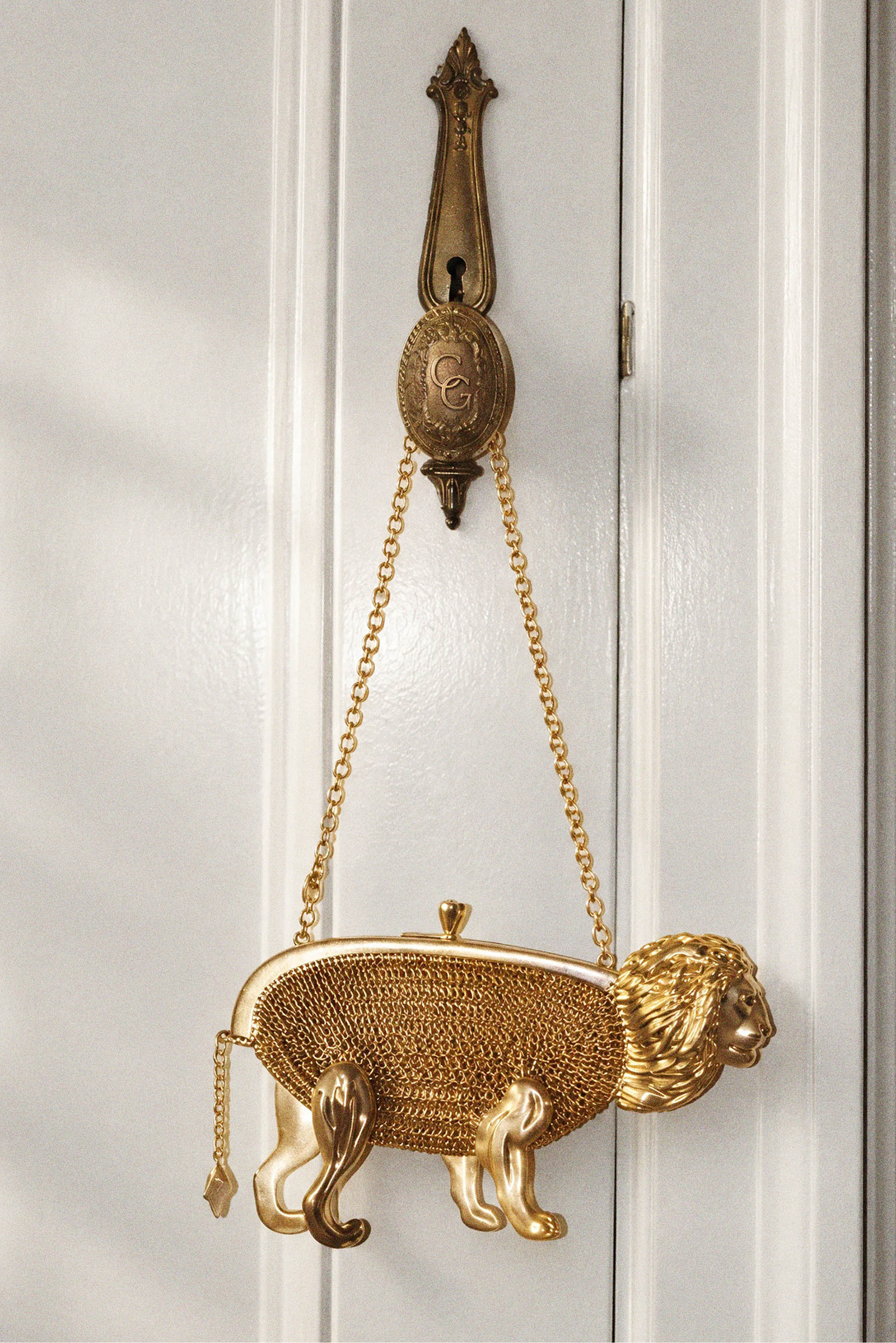 LEONE MINI WRISTLET - ANTIQUE BRASS